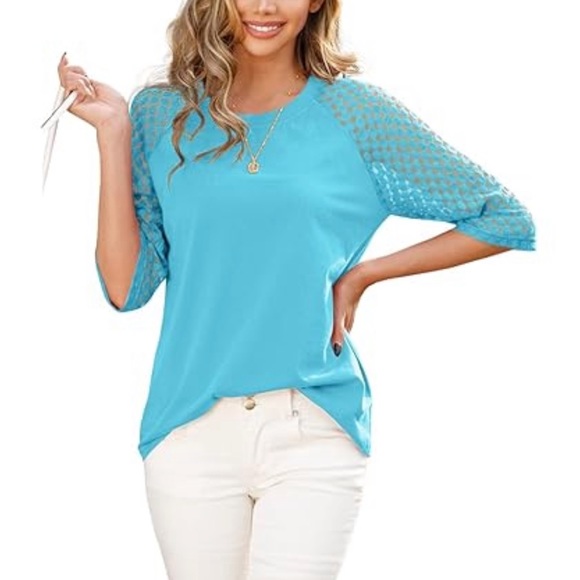 Blue lace three quarter sleeve top
Size large
Floral blooming - Picture 2 of 9